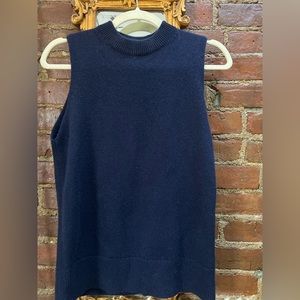 COS 100% cashmere vest, very thick, never wore brand new.